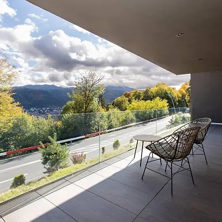 Mirador - Designer 2-bedroom With Views Of The Old Town And Tampa Mountain *